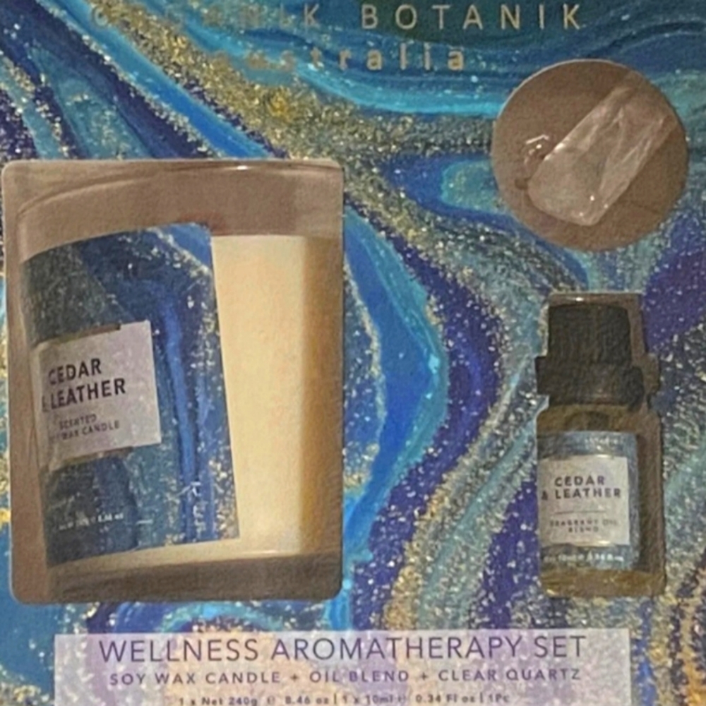 Organik Botanik Cedar & Leather Wellness Aromatherapy Set Candle, Oil, 1X Quartz